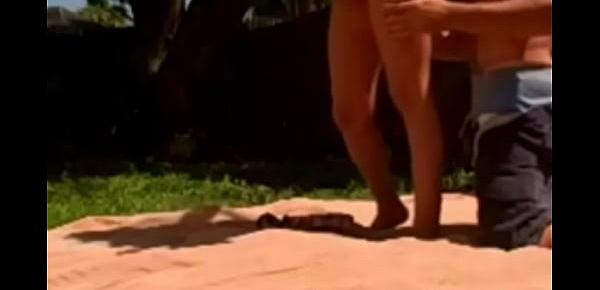  Fucking Outdoors In Sunny Florida Backyard Sex Experience